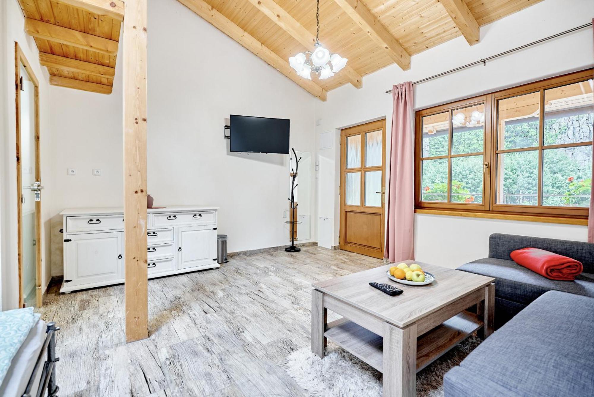 Apartmany Svatosske Skaly Loket Zewnętrze zdjęcie